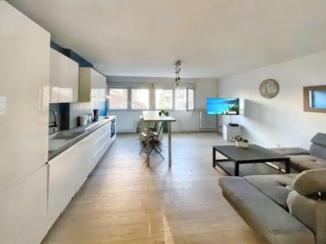 Appartement location à Saint-Étienne, Saint-etienne