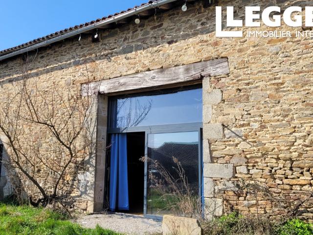 Maison vente à Nontron, Mialet