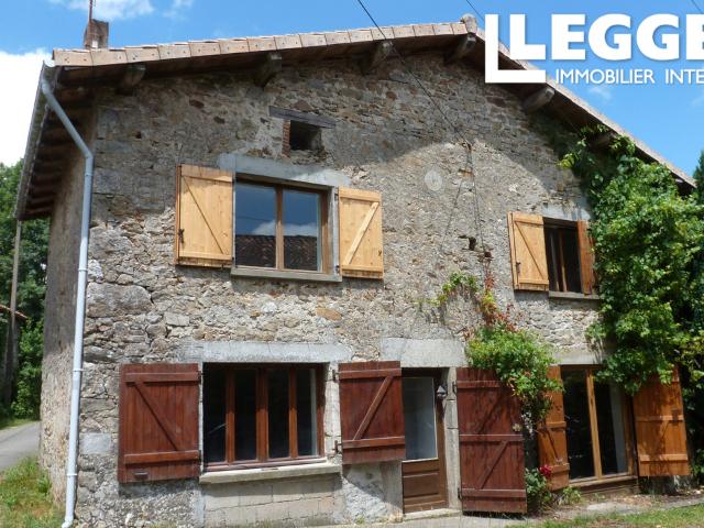 Maison vente à Rochechouart, Les Salles-lavauguyon
