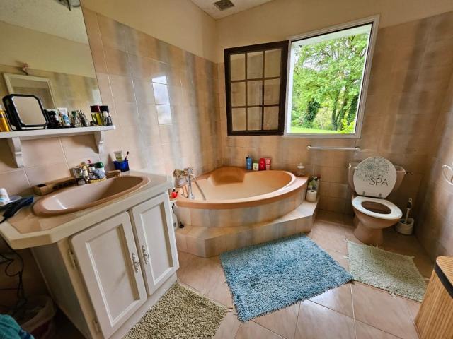 Maison vente à Périgueux, Grun-bordas