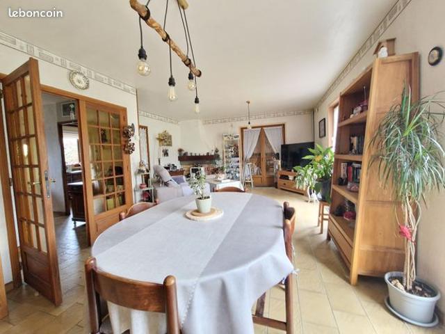 Maison vente à Saint-Omer, Wizernes
