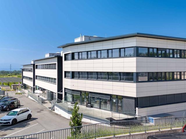 Büro kaufen in Aubonne, Waadt