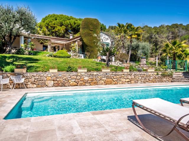 Maison vente à Grasse, Opio