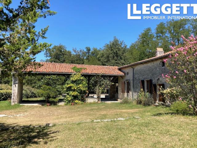 Maison vente à Périgueux, Champagne-et-fontaine