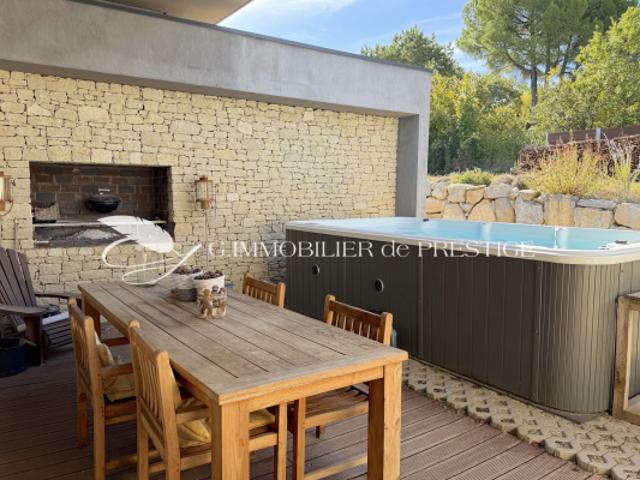 Appartement vente à Villes-sur-Auzon, Vaucluse