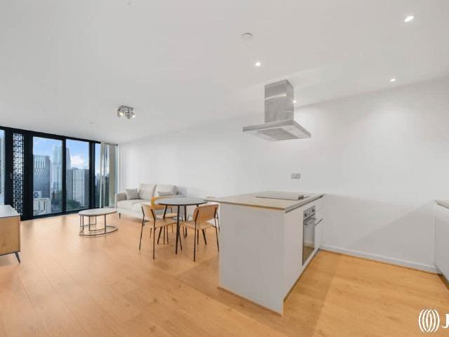 Apartment for rent in London Borough of Newham, Greater London