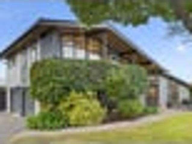 House for sale in Bryndwr, Canterbury