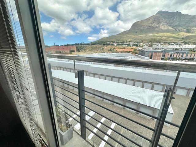 Apartment for rent in Cape Town Ward 57, Cape Town