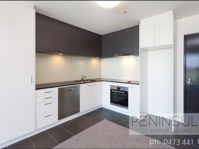 Apartment for rent in Kangaroo Point, Greater Brisbane