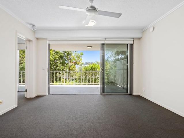 Apartment for rent in Fernbrook, Queensland
