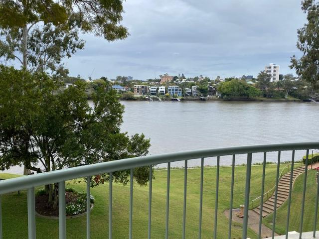 Apartment for rent in St Lucia, Greater Brisbane