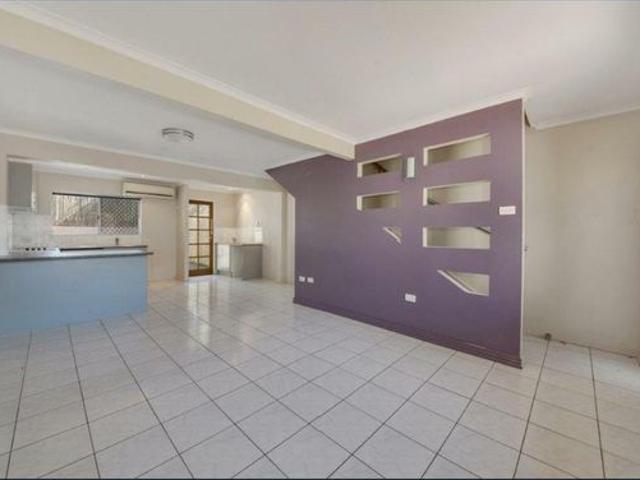 Townhouse for rent in Gladstone, Queensland