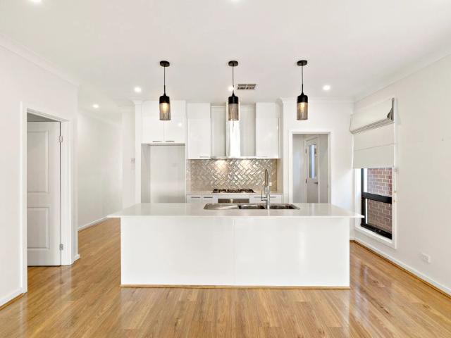 Townhouse for rent in Horseshoe Creek, South Australia