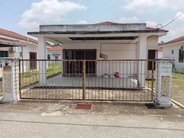 Bungalow for sale in Mentakab, Pahang