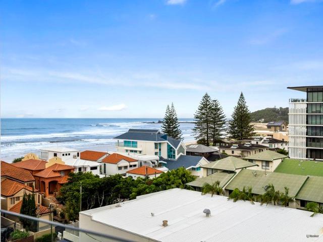 Apartment for rent in Palm Beach, Gold Coast City