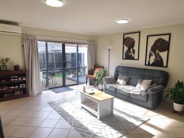 House for rent in Wairau Valley