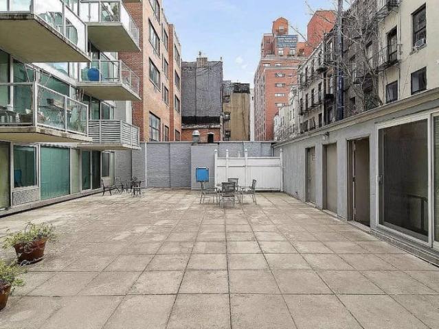 Room for rent in Arverne, New York