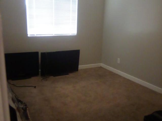 Room for rent in South Mountain, Phoenix