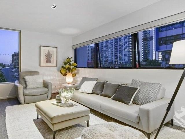 Apartment for rent in Toombul, Queensland
