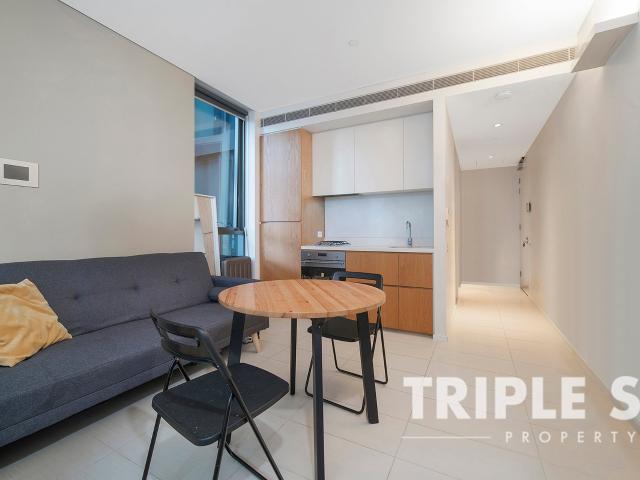 Apartment for rent in Wentworth Point, Sydney