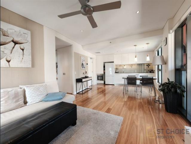 Apartment for rent in Victoria Harbour, Melbourne