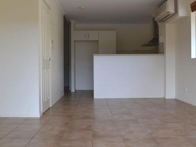Townhouse for rent in Kewarra Beach, Queensland