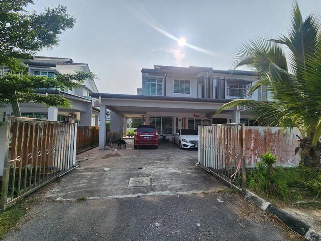 Terraced House for sale in Kota Samarahan, Bahagian Samarahan