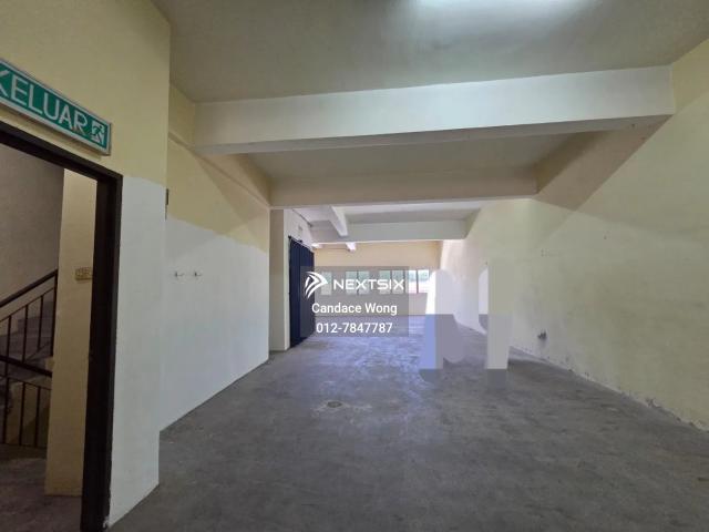 Residential House for rent in Kota Samarahan, Sarawak