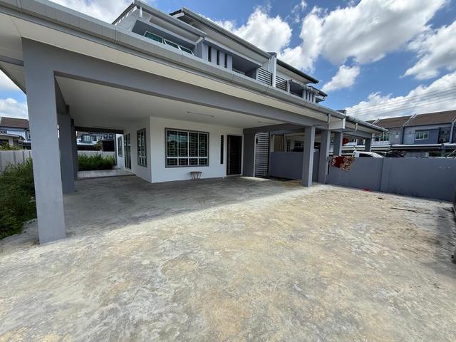 Residential House for sale in Samarahan, Kota Samarahan