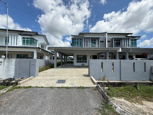 Residential House for sale in Samarahan, Kota Samarahan