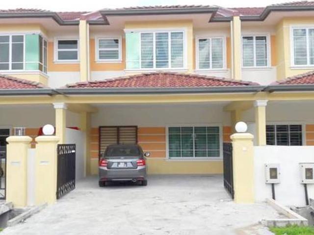 Terraced House for rent in Kuching