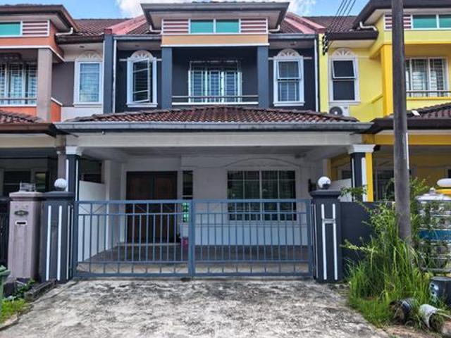 Terraced House for sale in Samarahan, Kota Samarahan