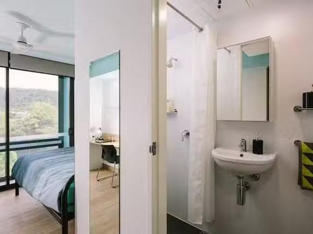 Apartment for rent in Smithfield, Queensland
