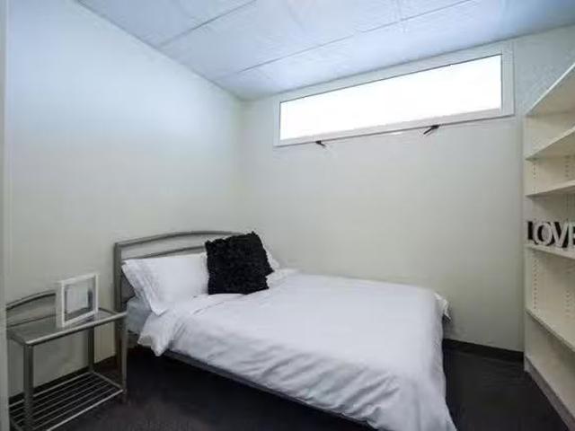 Apartment for rent in Adelaide