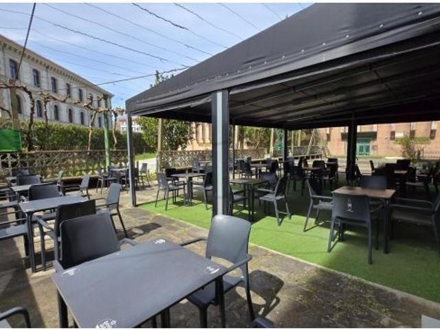 Local Comercial en alquiler en Santiago de Compostela, Santiago