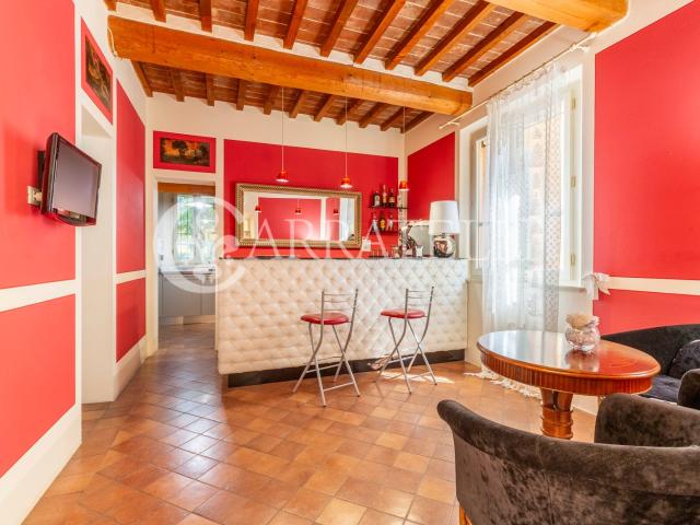 Casa in vendita a Montepulciano, Siena