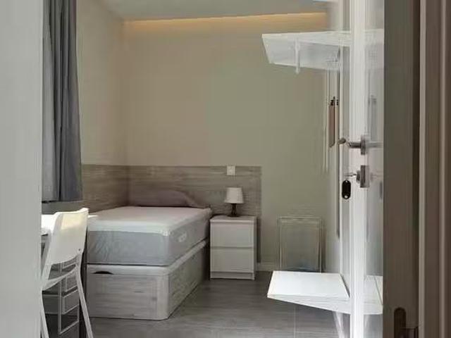 Casa en alquiler en Puente de Vallecas, Madrid