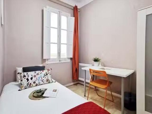 Casa en alquiler en Arapiles, Madrid