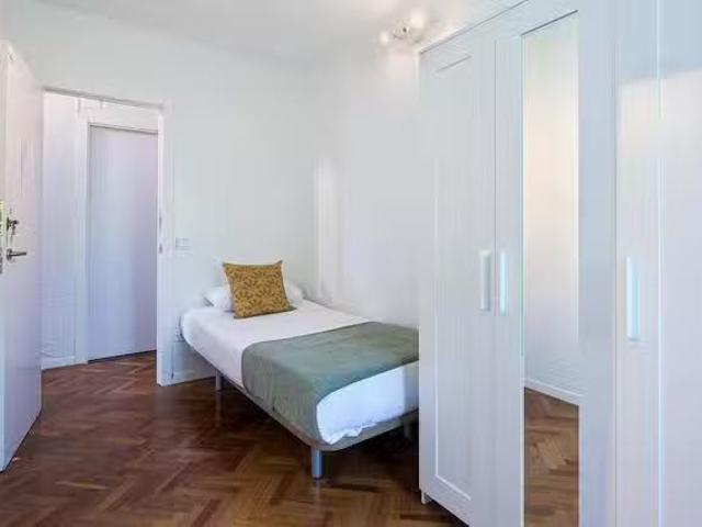 Casa en alquiler en Ciudad Lineal, Madrid