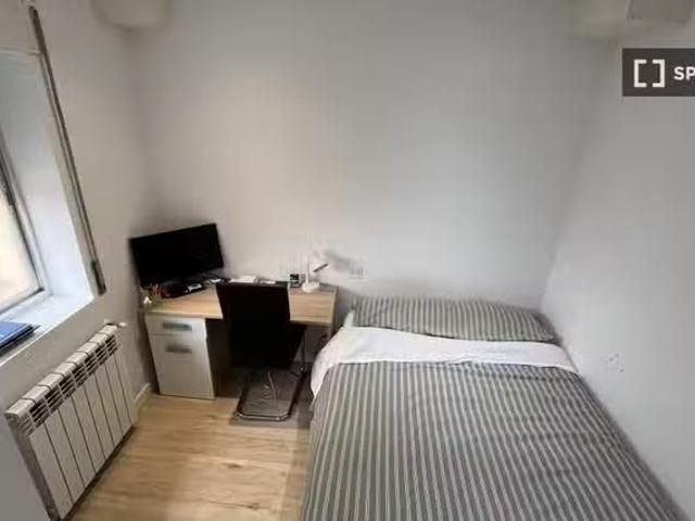 Casa en alquiler en Ríos Rosas, Madrid