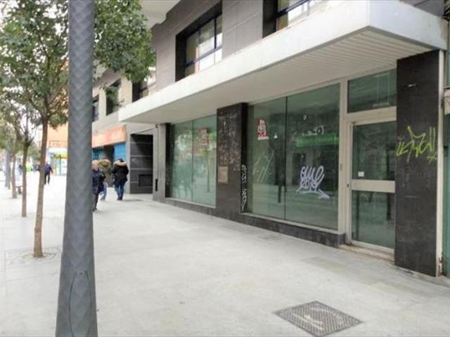 Local Comercial en alquiler en Alcorcón, Santo Domingo