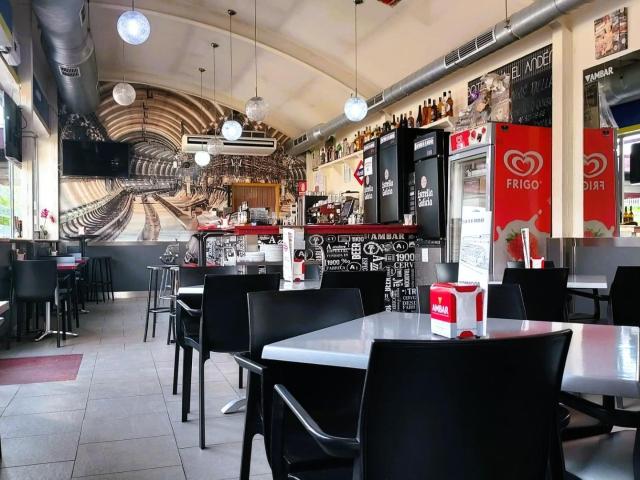 Local Comercial en alquiler en Arganda Del Rey, Los Villares