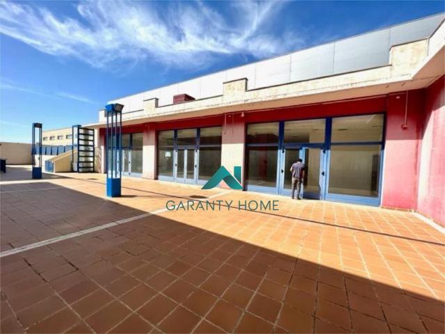 Local Comercial en alquiler en Bormujos