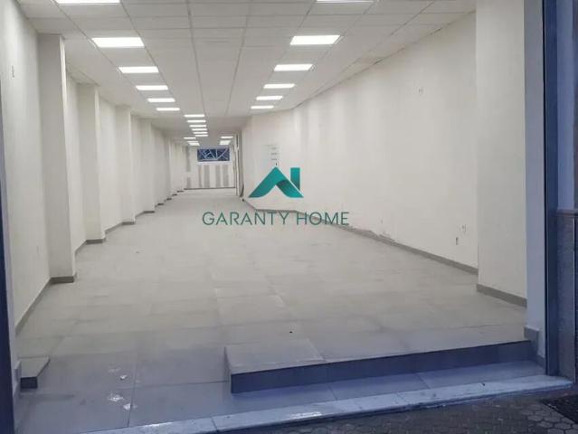Local Comercial en alquiler en Camas, La Extremeña