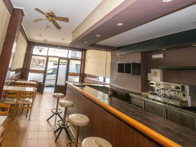 Local Comercial en venta en Cambre