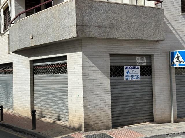 Local Comercial en alquiler en La Zubia