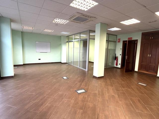 Local Comercial en alquiler en Laguna De Duero