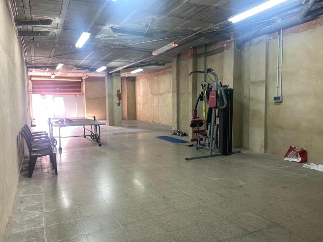 Local Comercial en alquiler en Manises, els Obradors