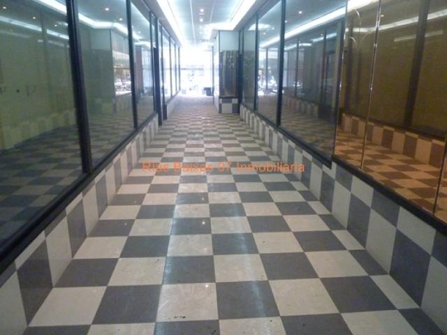 Local Comercial en venta en Vigo, O Berbés