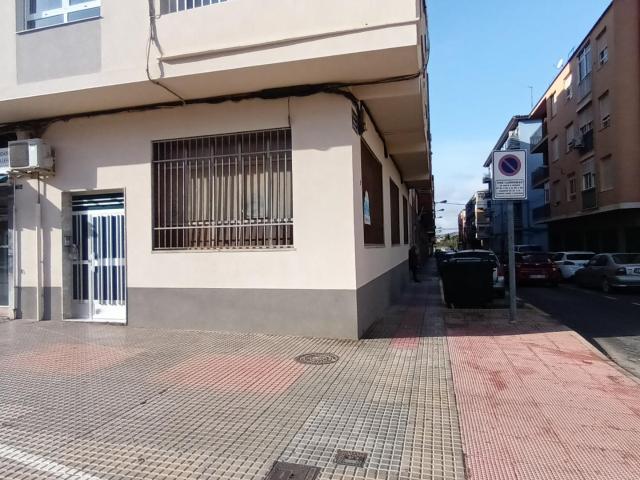 Local Comercial en alquiler en Villena
